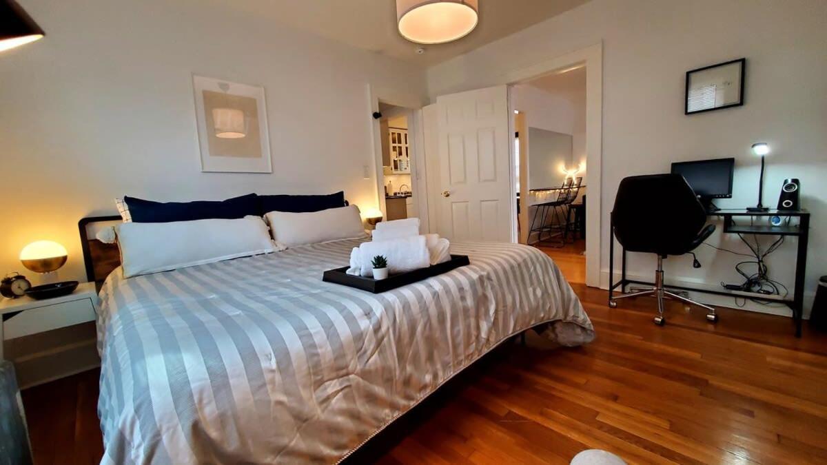 Апартаменти The Blue Sapphire 2Br 2 King Beds & Ample Backyard Бріджпорт Екстер'єр фото